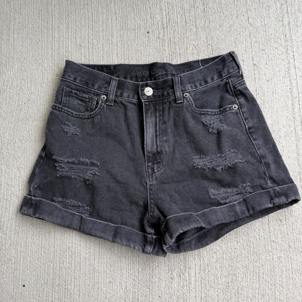 American Eagle Mom Shorts Black Distressed High Rise Denim Cuffed Size 0